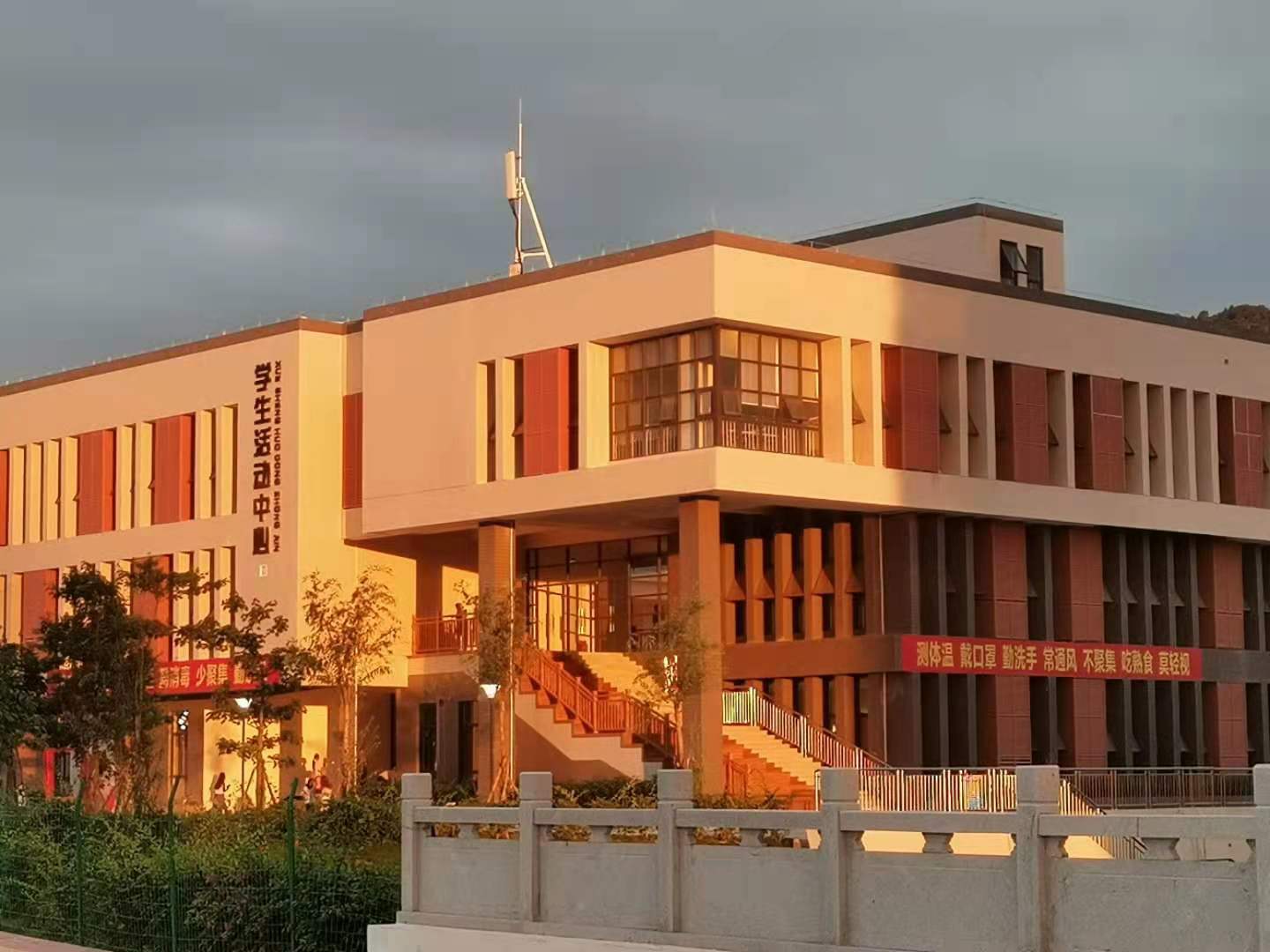 校区风光-广东技术师范大学河源校区